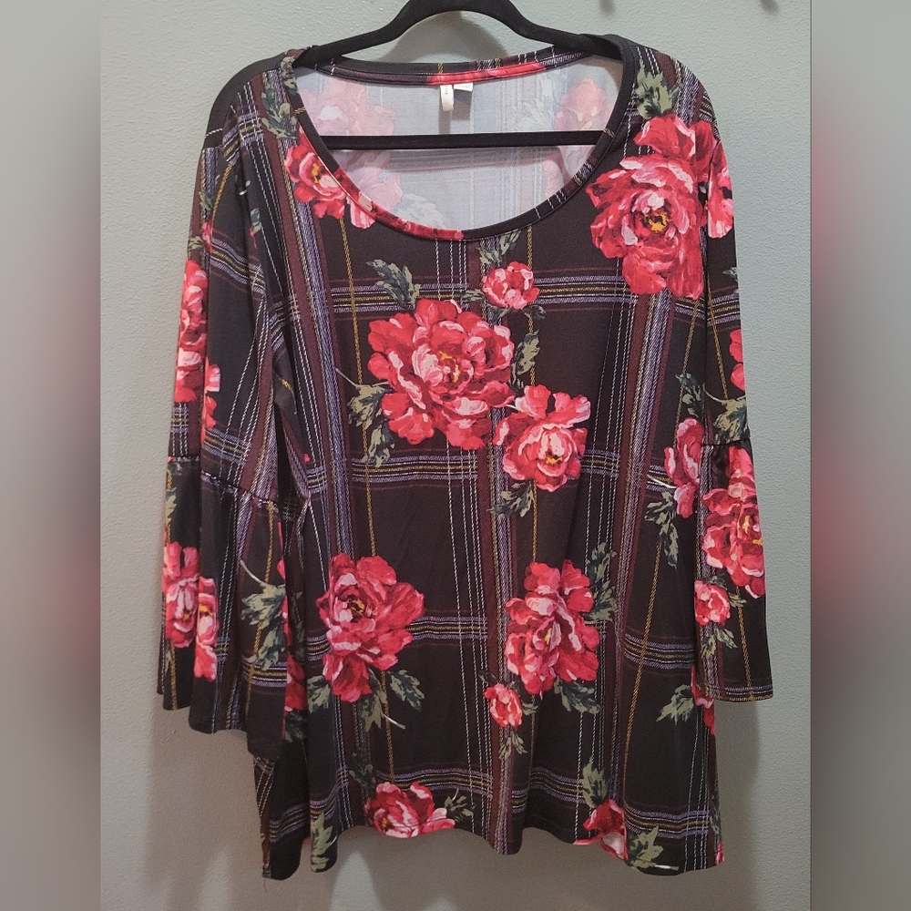 Est. 1946 Black Floral Plaid Long Bell Sleeve Flowy Top Size 22/24